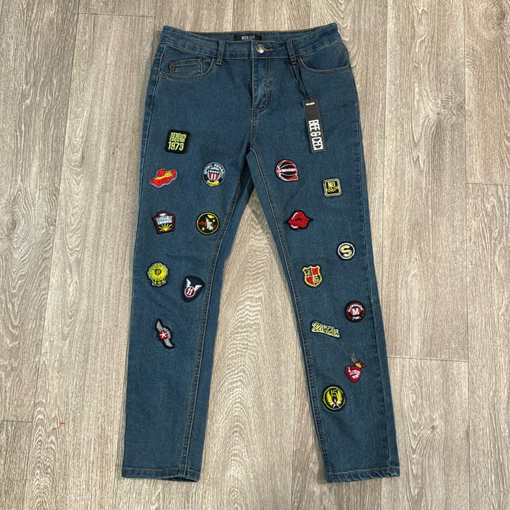 NWT Bee & Ceci Los Angeles patch jeans